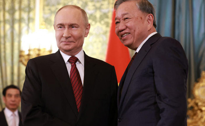 Vietnam dan Rusia Sepakati Pembangunan Pembangkit Listrik Nuklir